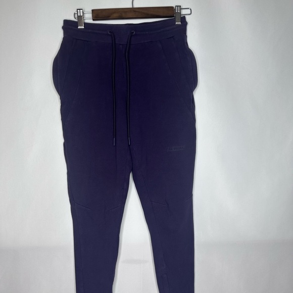 Alphalete Pant - Picture 2 of 9